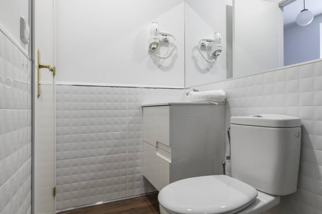 Apartamentos Plaza De Pedro Zerolo I Madrid Exterior foto